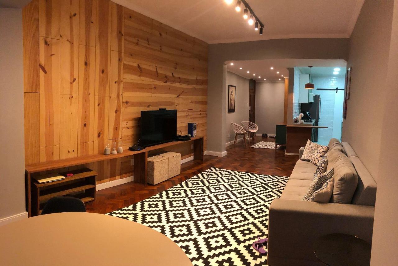 Apartamento Avenida Atlantica Para Ate 5 Pessoas
